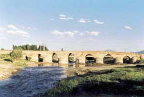 Sa'adat Abad Brcke (Pol-e Chubi)